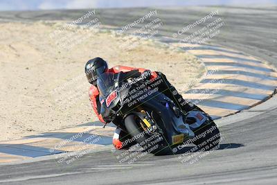 media/Dec-07-2025-CVMA (Sun) [[3e7d2de5dc]]/Race 6-The Shootout/